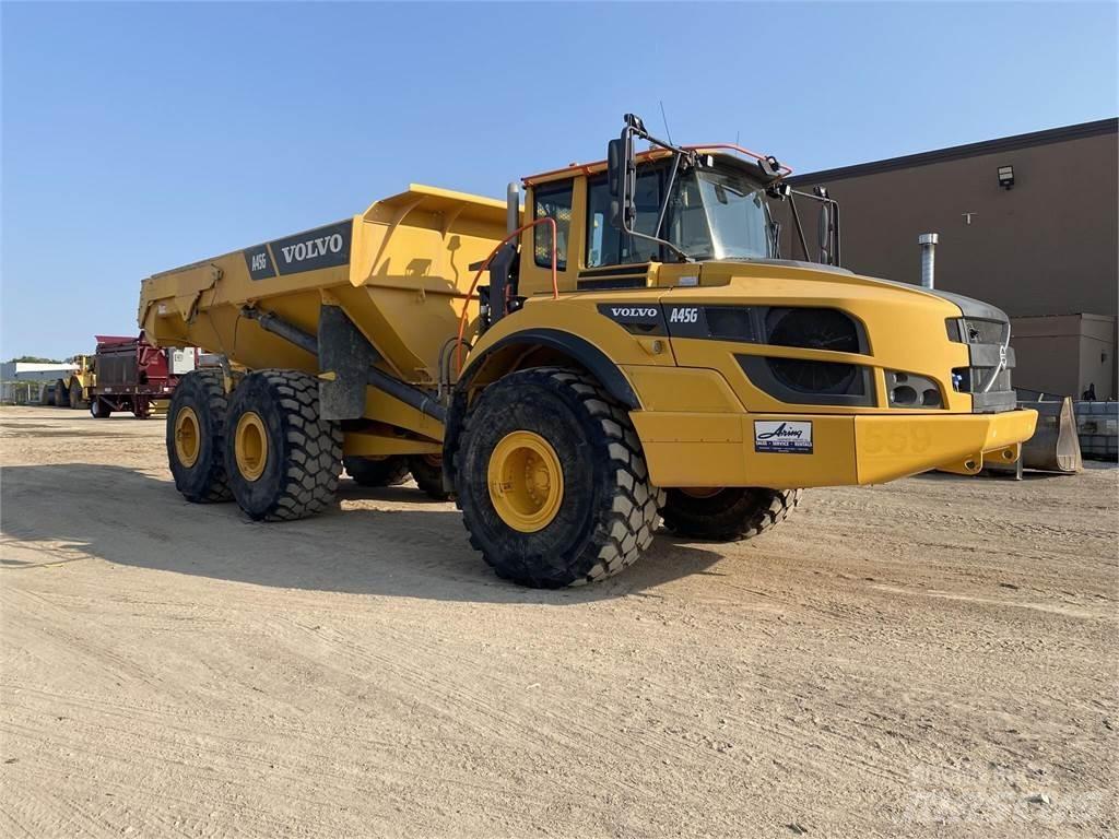 Volvo A45G 鉸接式起吊車