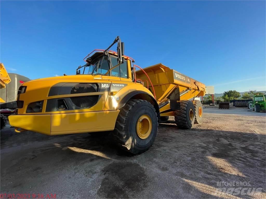 Volvo A45G 鉸接式起吊車