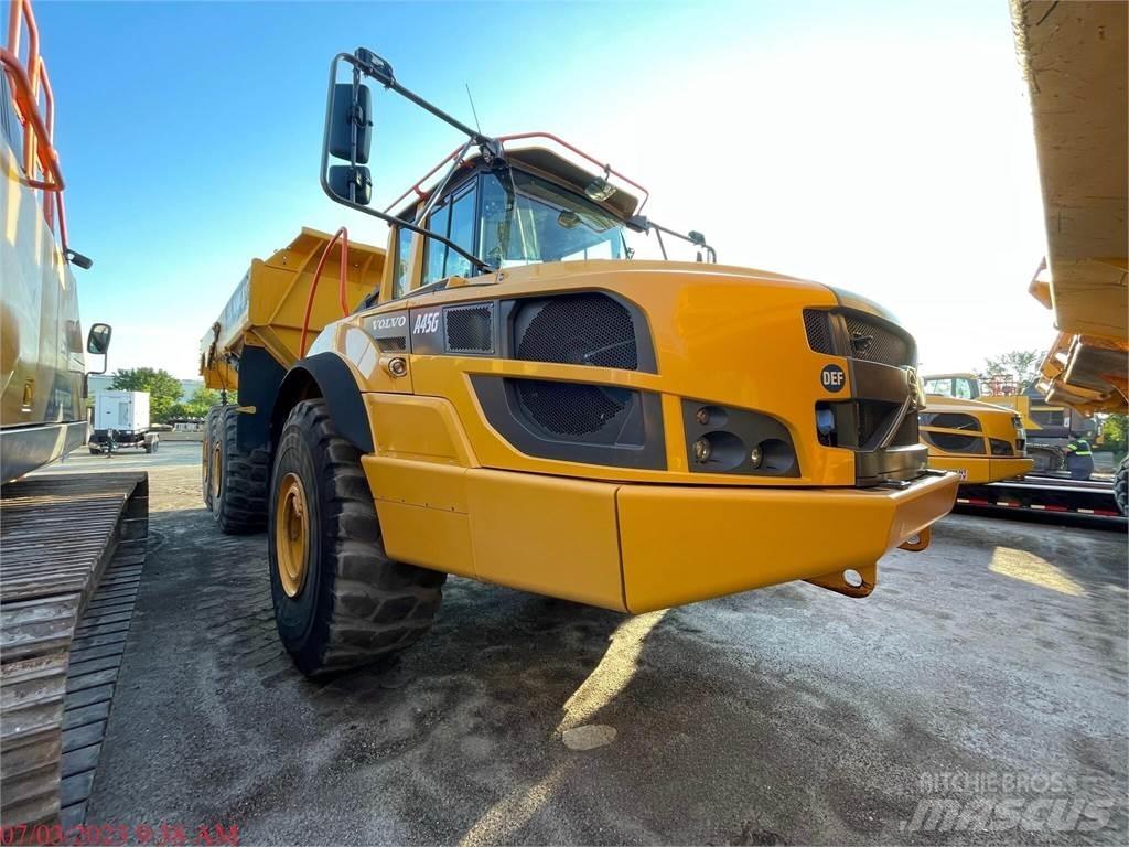 Volvo A45G 鉸接式起吊車