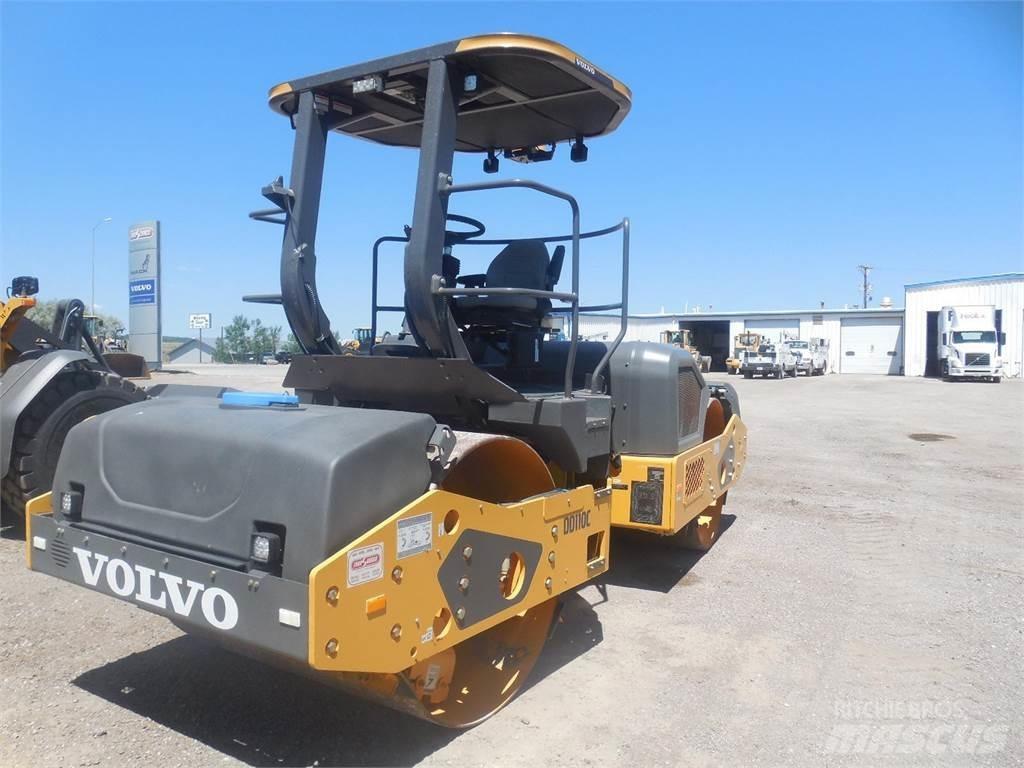 Volvo DD110C 雙輪滾壓機
