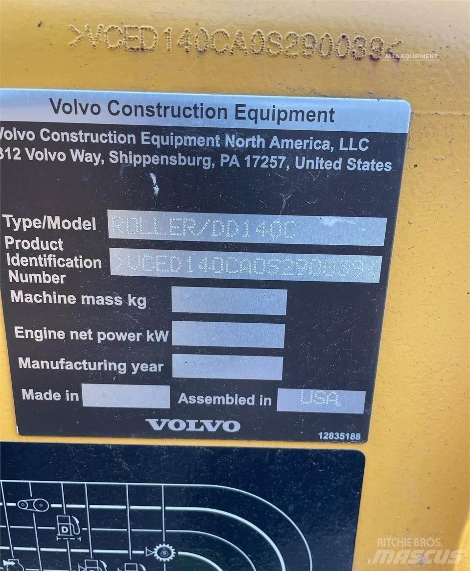 Volvo DD140C 雙輪滾壓機