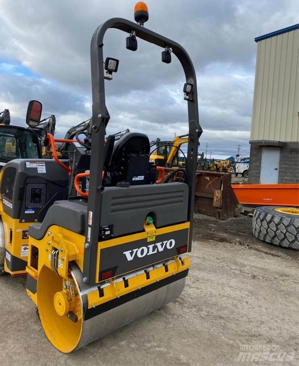 Volvo DD30B 雙輪滾壓機