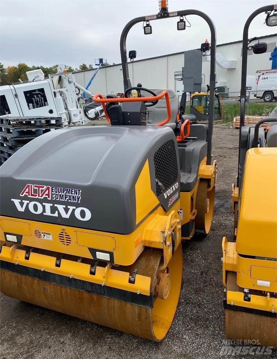 Volvo DD35B 雙輪滾壓機