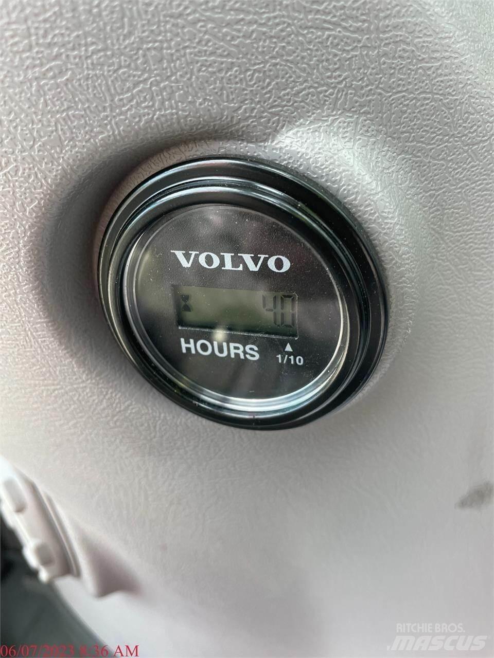Volvo EC140EL 履帶式 挖土機/掘鑿機/挖掘機
