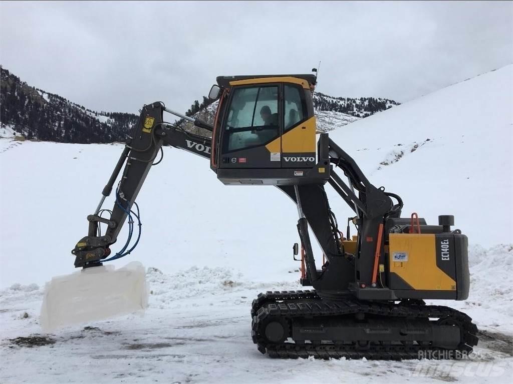 Volvo EC140EL 履帶式 挖土機/掘鑿機/挖掘機