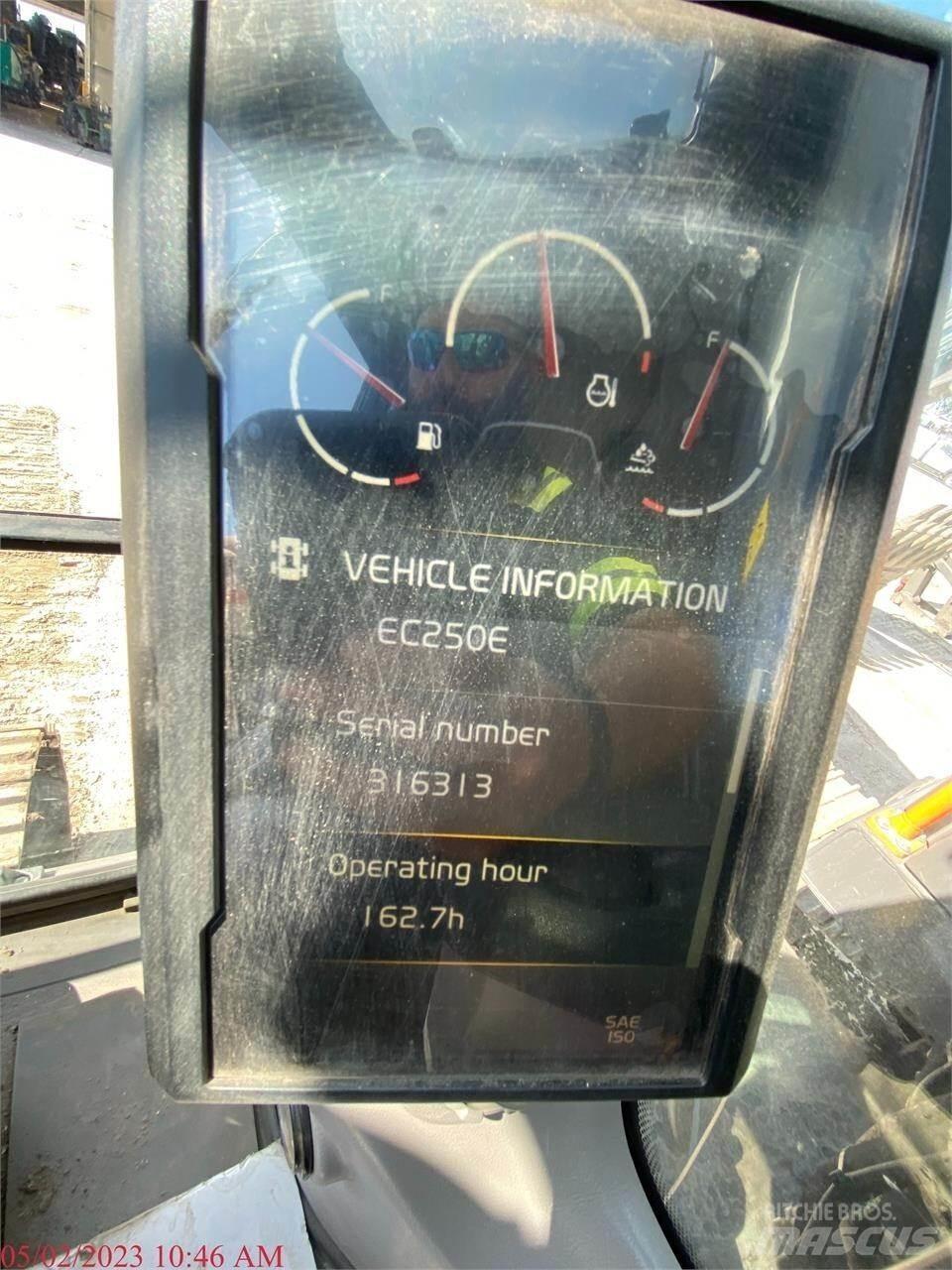 Volvo EC250EL 履帶式 挖土機/掘鑿機/挖掘機