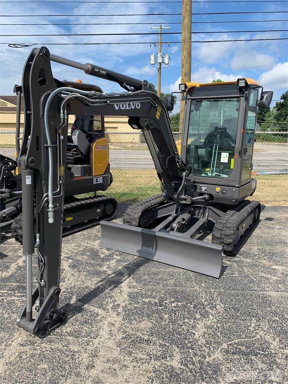 Volvo EC35D 小型挖土機/掘鑿機<7t(小型挖掘機)