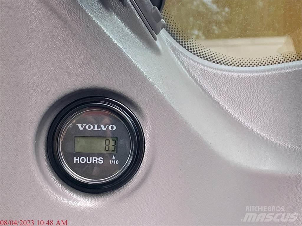 Volvo ECR235EL 履帶式 挖土機/掘鑿機/挖掘機