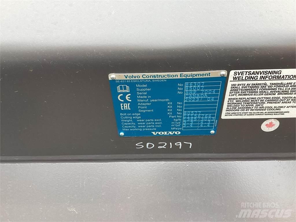 Volvo L110H 輪胎式裝載機