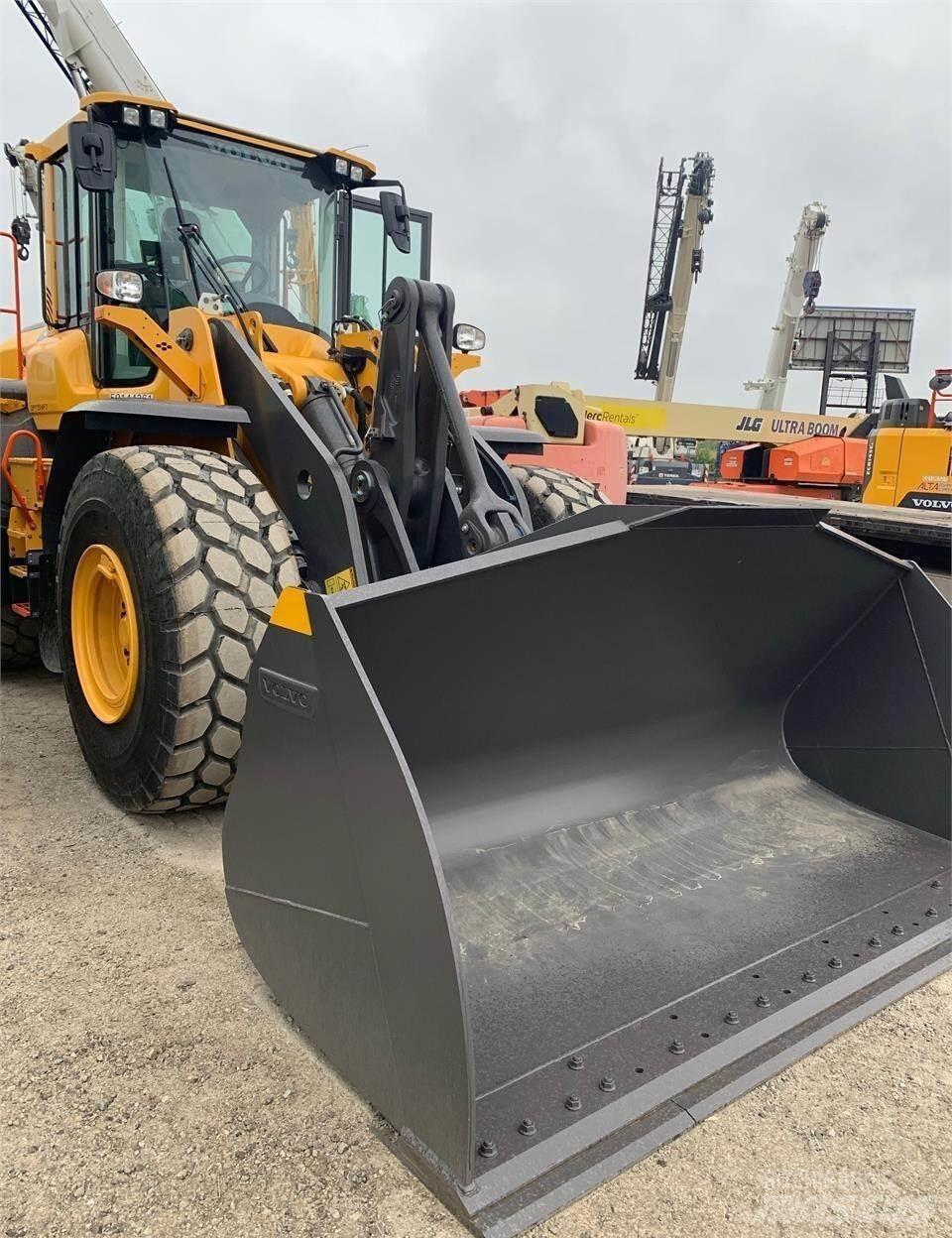 Volvo L120H 輪胎式裝載機