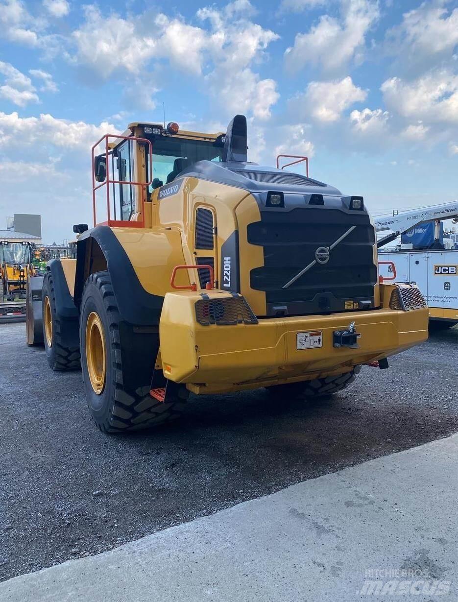 Volvo L220H 輪胎式裝載機