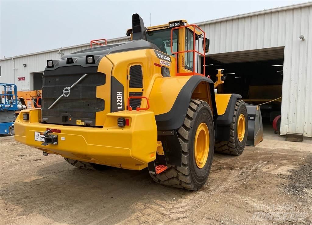 Volvo L220H 輪胎式裝載機