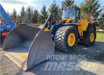 Volvo L220H 輪胎式裝載機