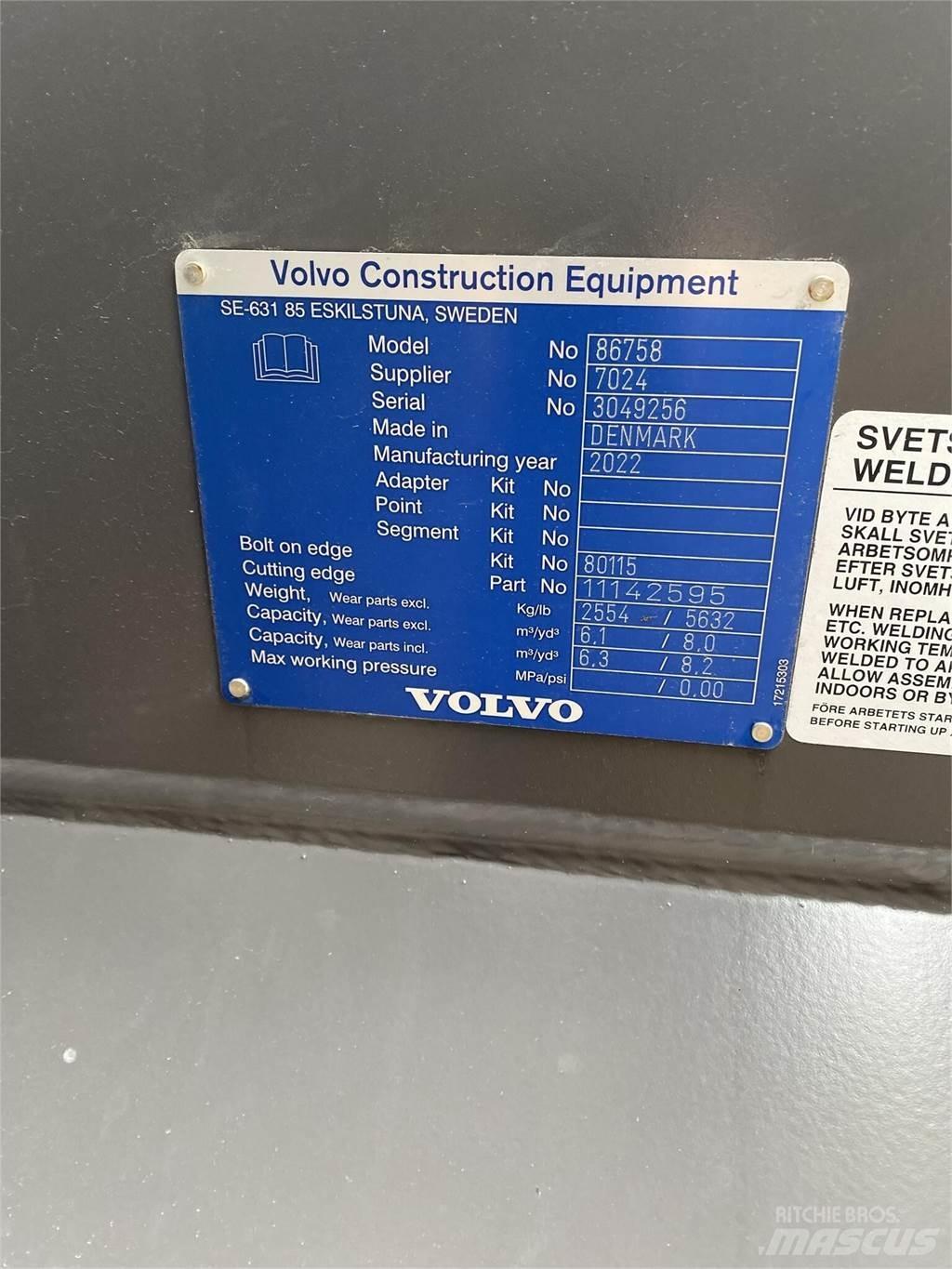 Volvo L220H 輪胎式裝載機