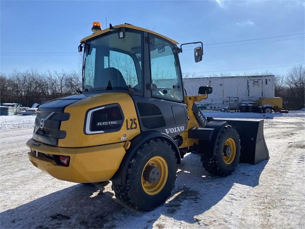 Volvo L25 ELECTRIC 輪胎式裝載機