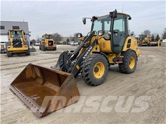 Volvo L25H 輪胎式裝載機