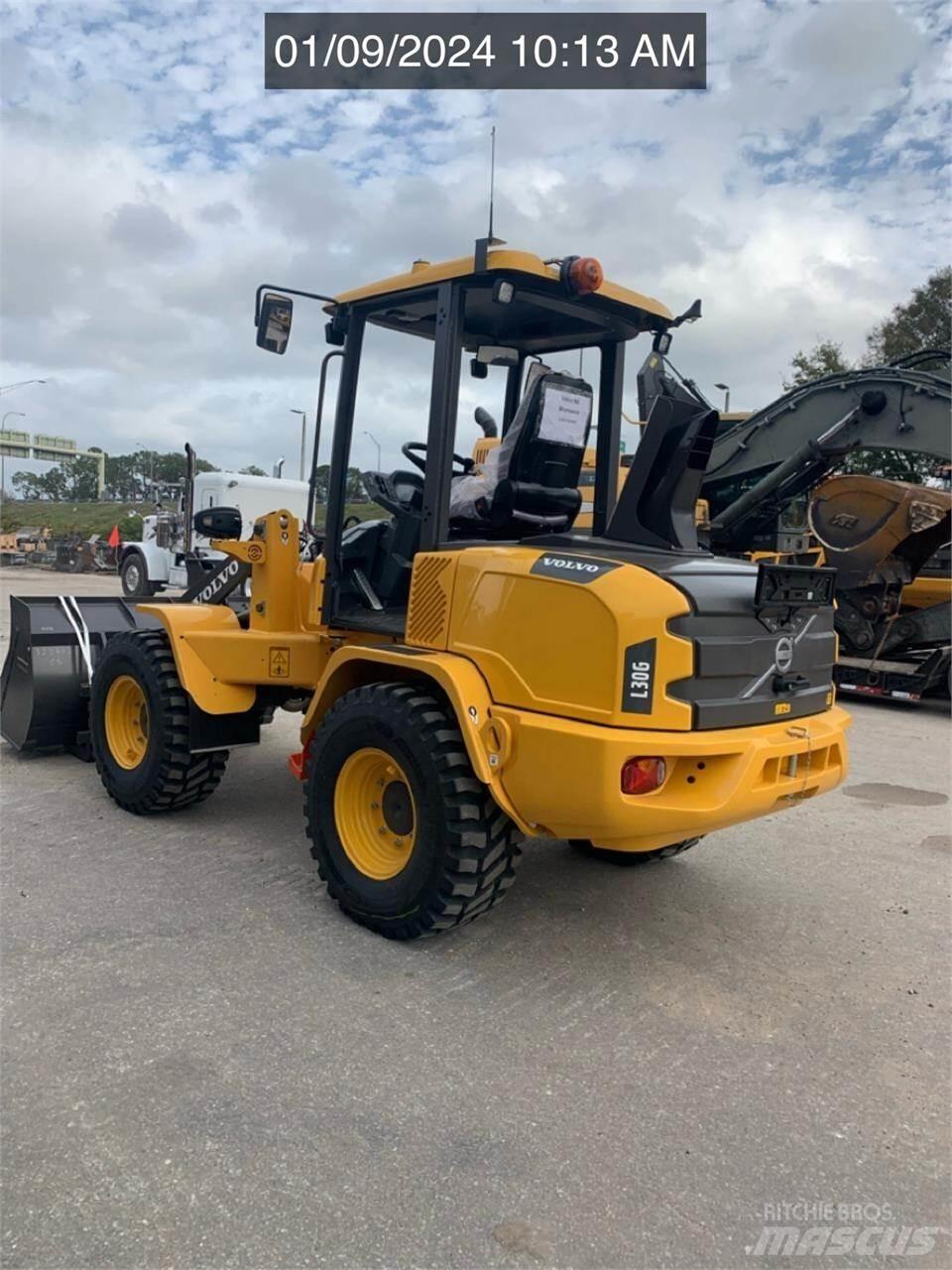 Volvo L30GS 輪胎式裝載機