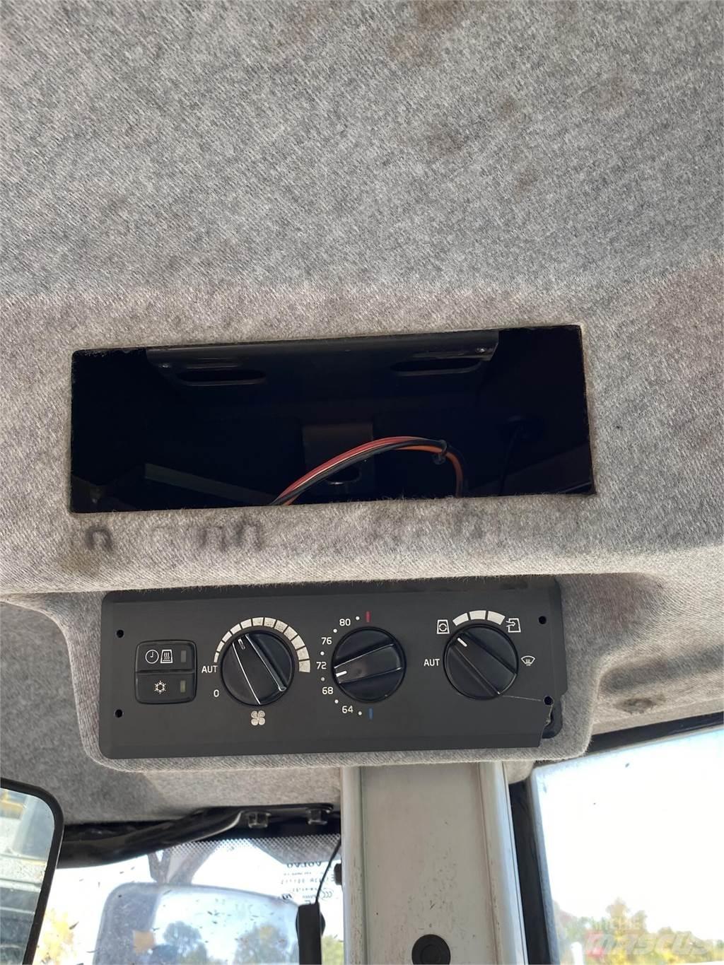 Volvo L350H 輪胎式裝載機