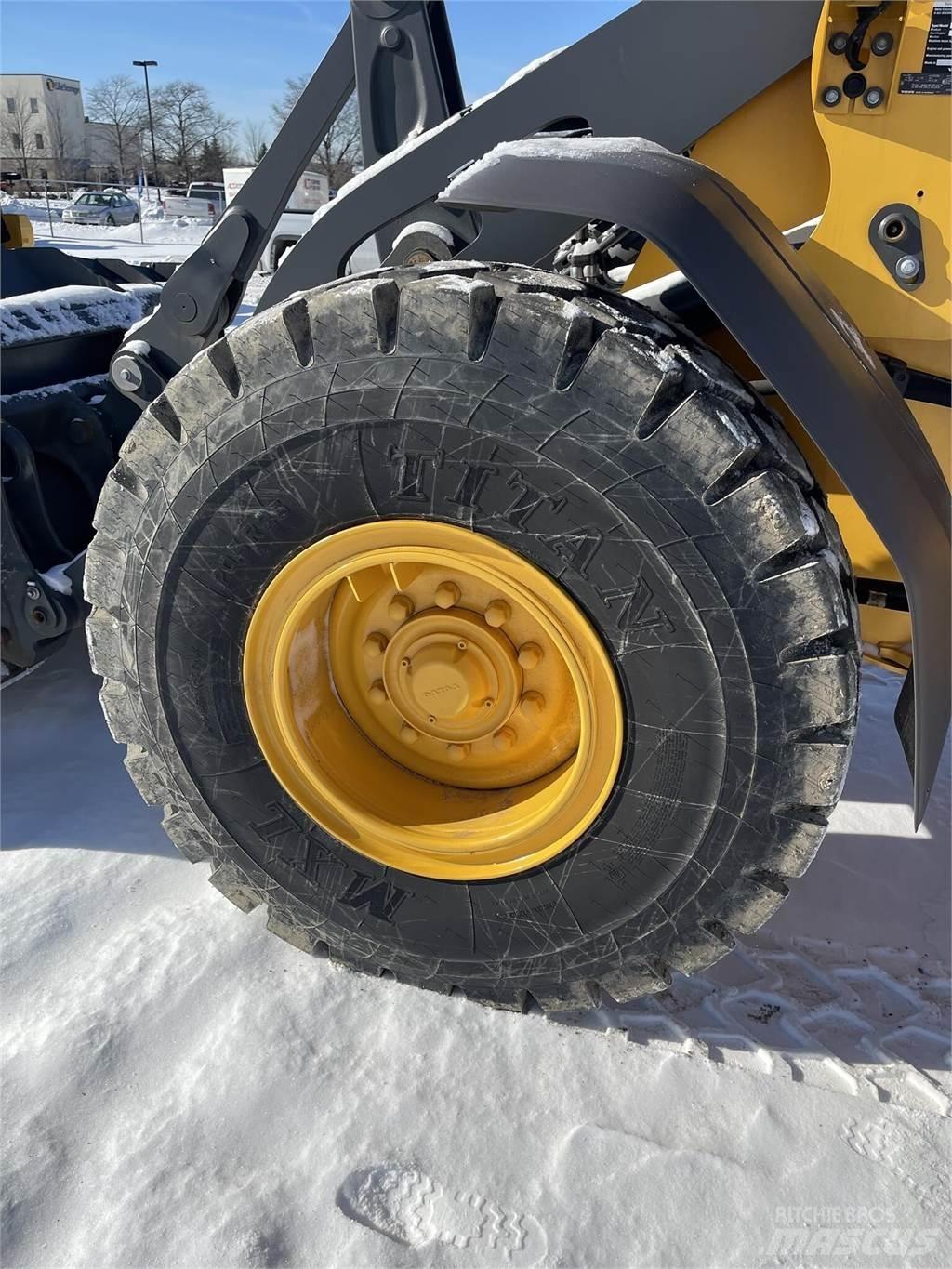 Volvo L60H 輪胎式裝載機