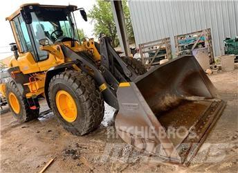 Volvo L60H 輪胎式裝載機