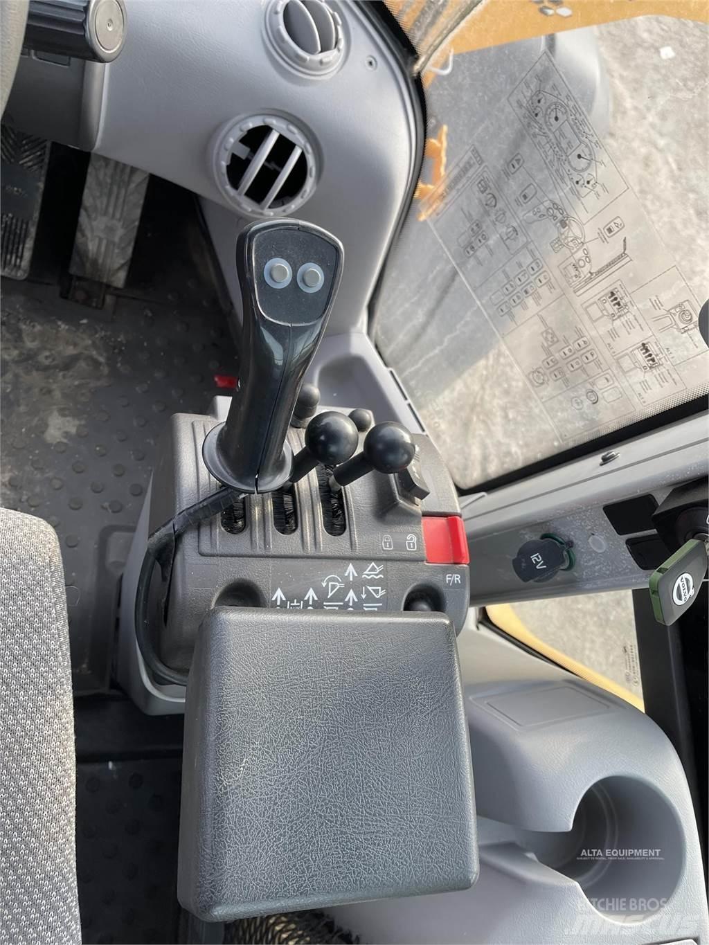 Volvo L70H 輪胎式裝載機