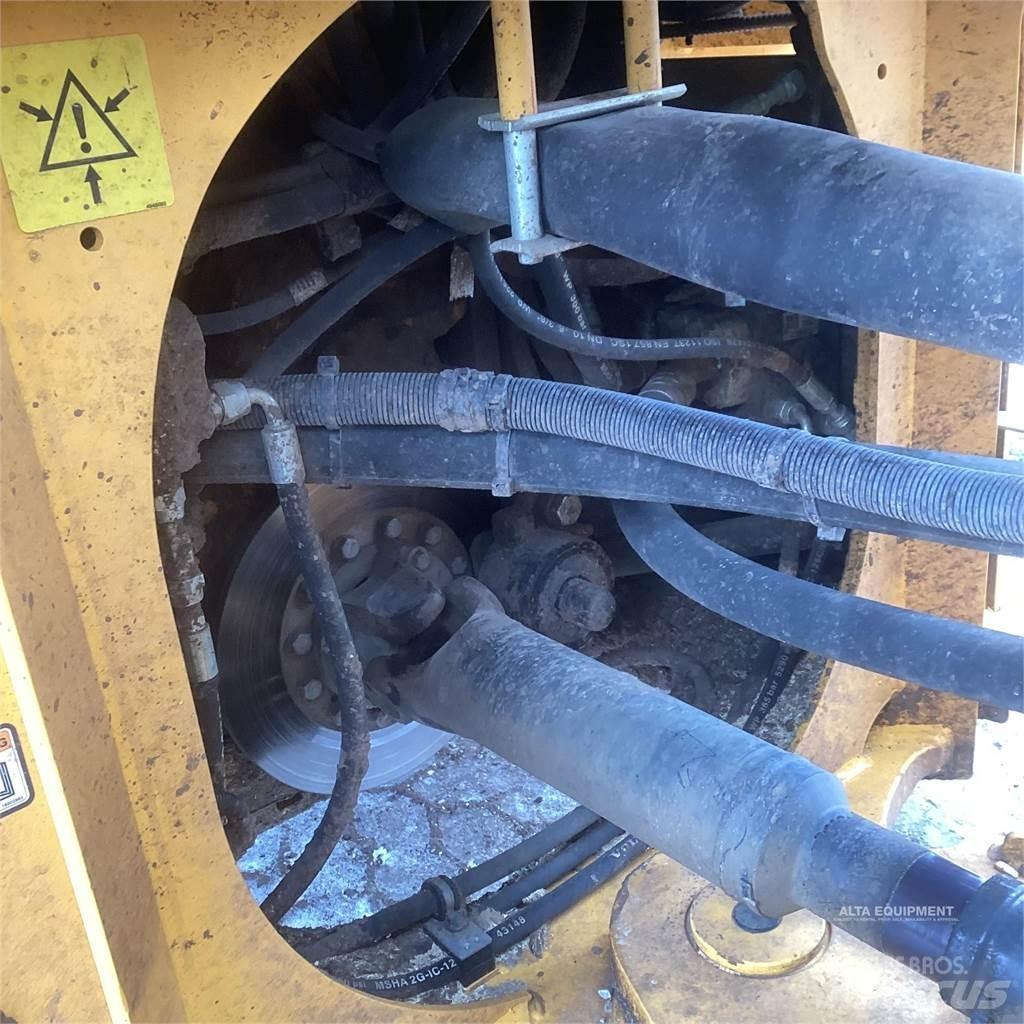 Volvo L90H 輪胎式裝載機