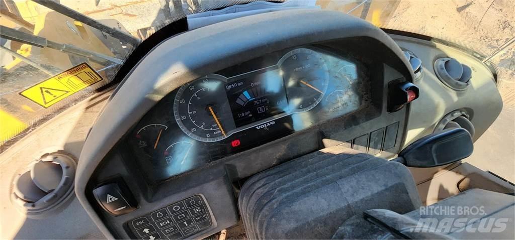 Volvo L90H 輪胎式裝載機