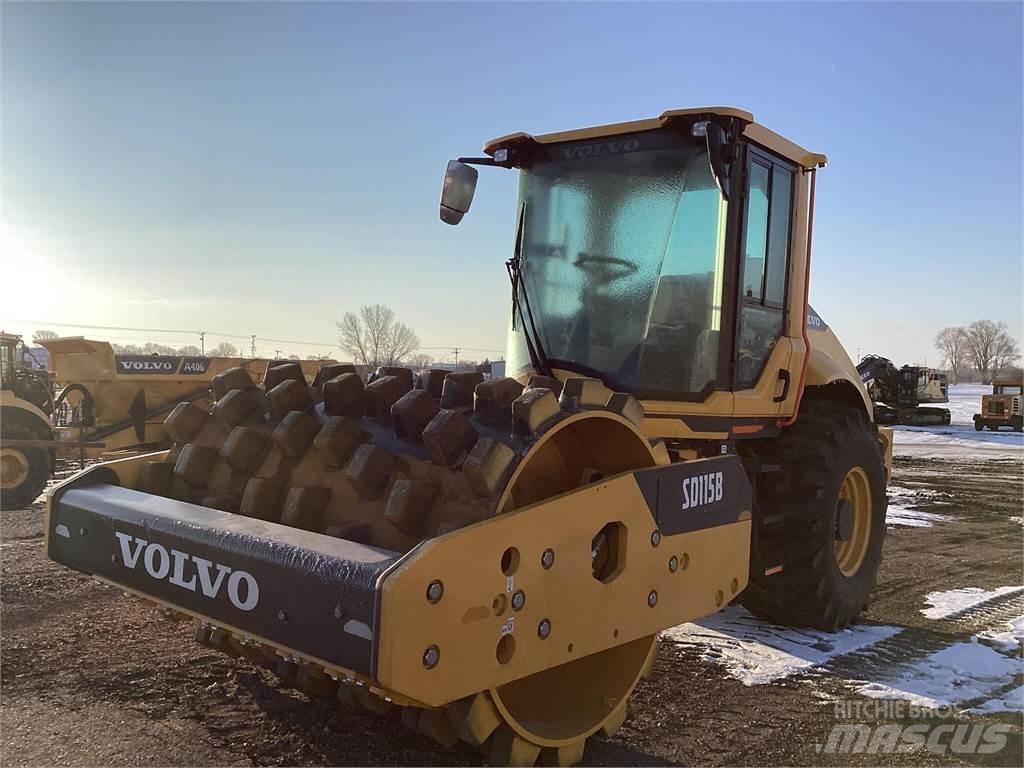 Volvo SD115B 廢棄物壓實機