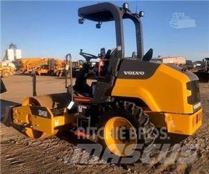 Volvo SD45B 雙輪滾壓機