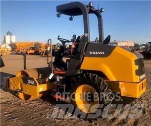 Volvo SD45B 雙輪滾壓機
