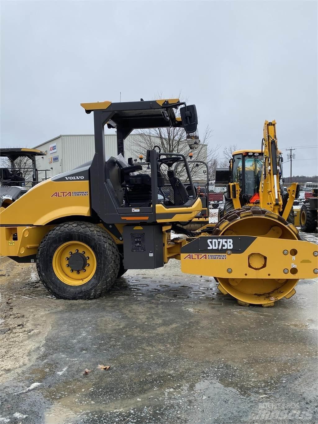 Volvo SD75B 廢棄物壓實機