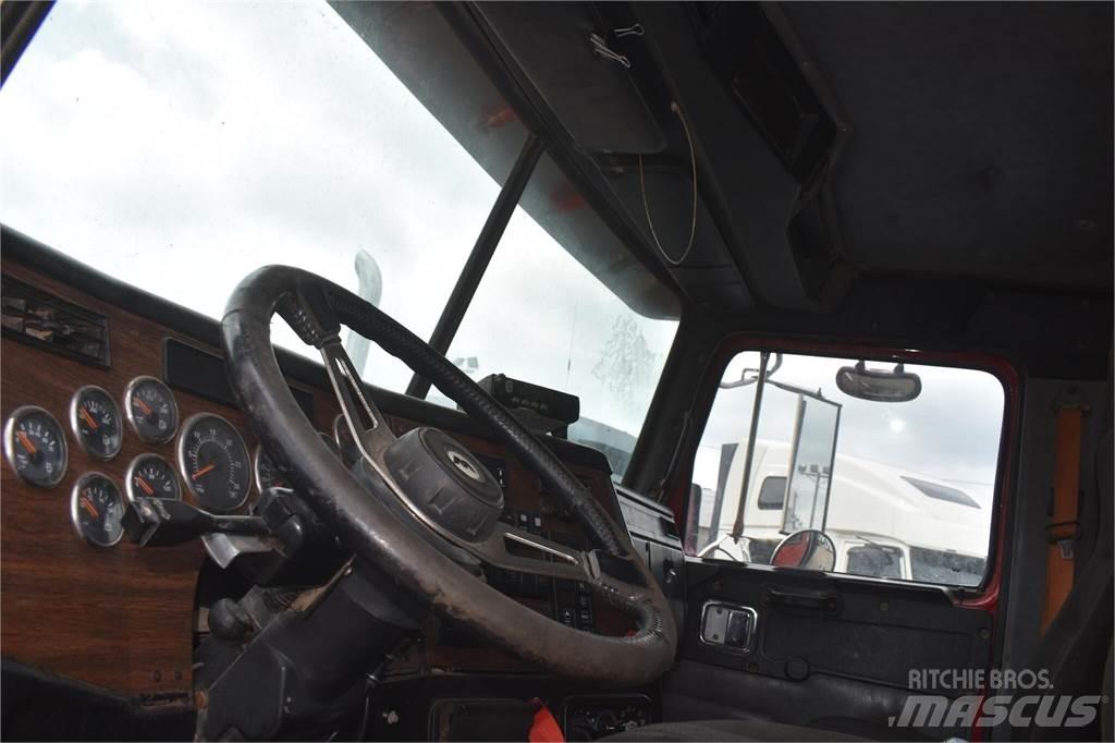 Western Star 4900 傾卸式卡車
