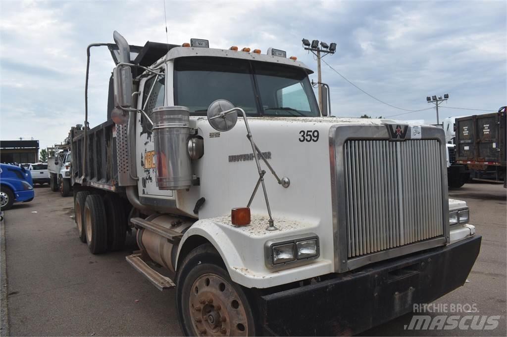 Western Star 4900 傾卸式卡車
