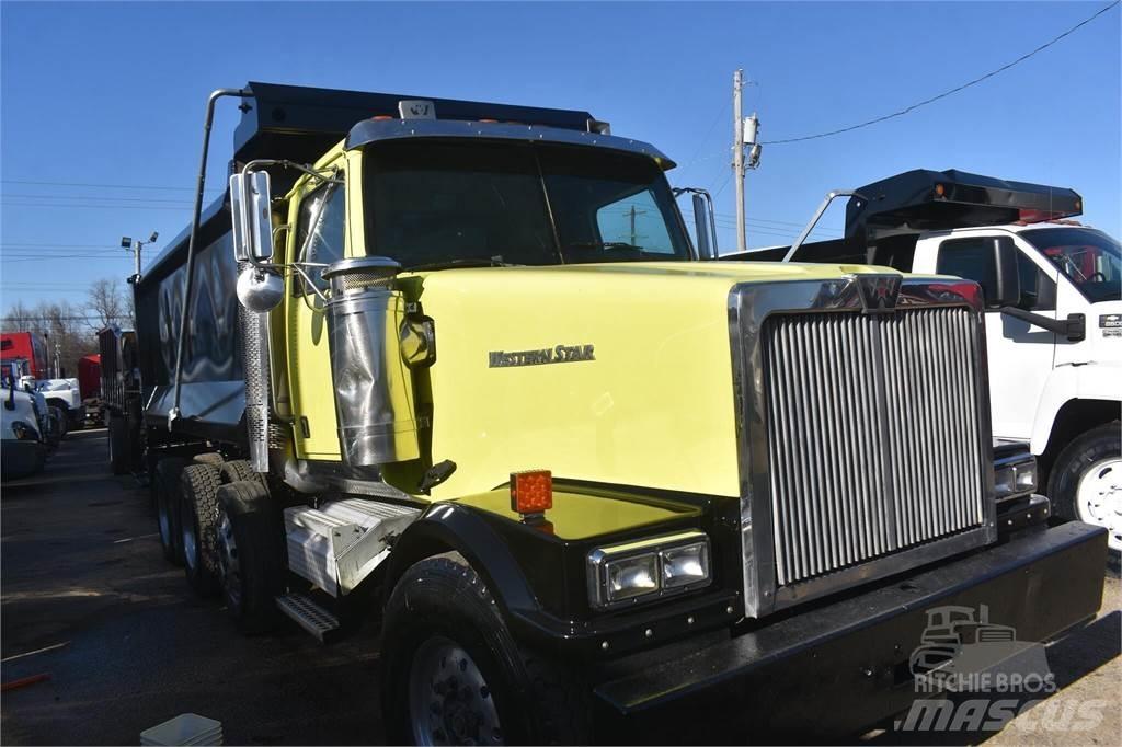 Western Star 4900 傾卸式卡車