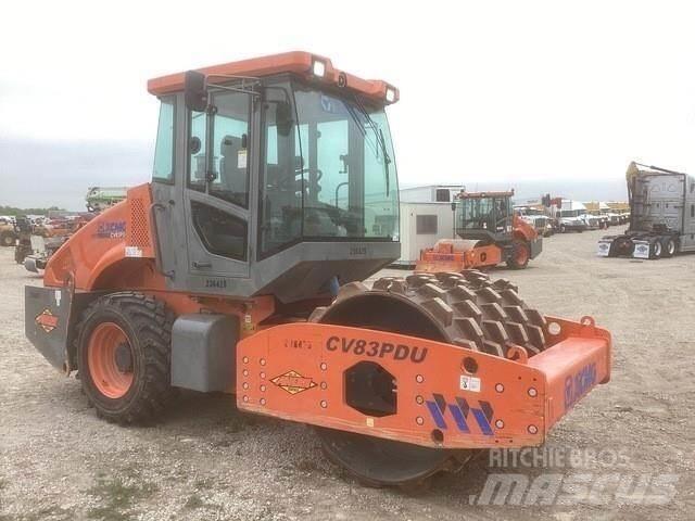 XCMG CV83PDU 雙輪滾壓機