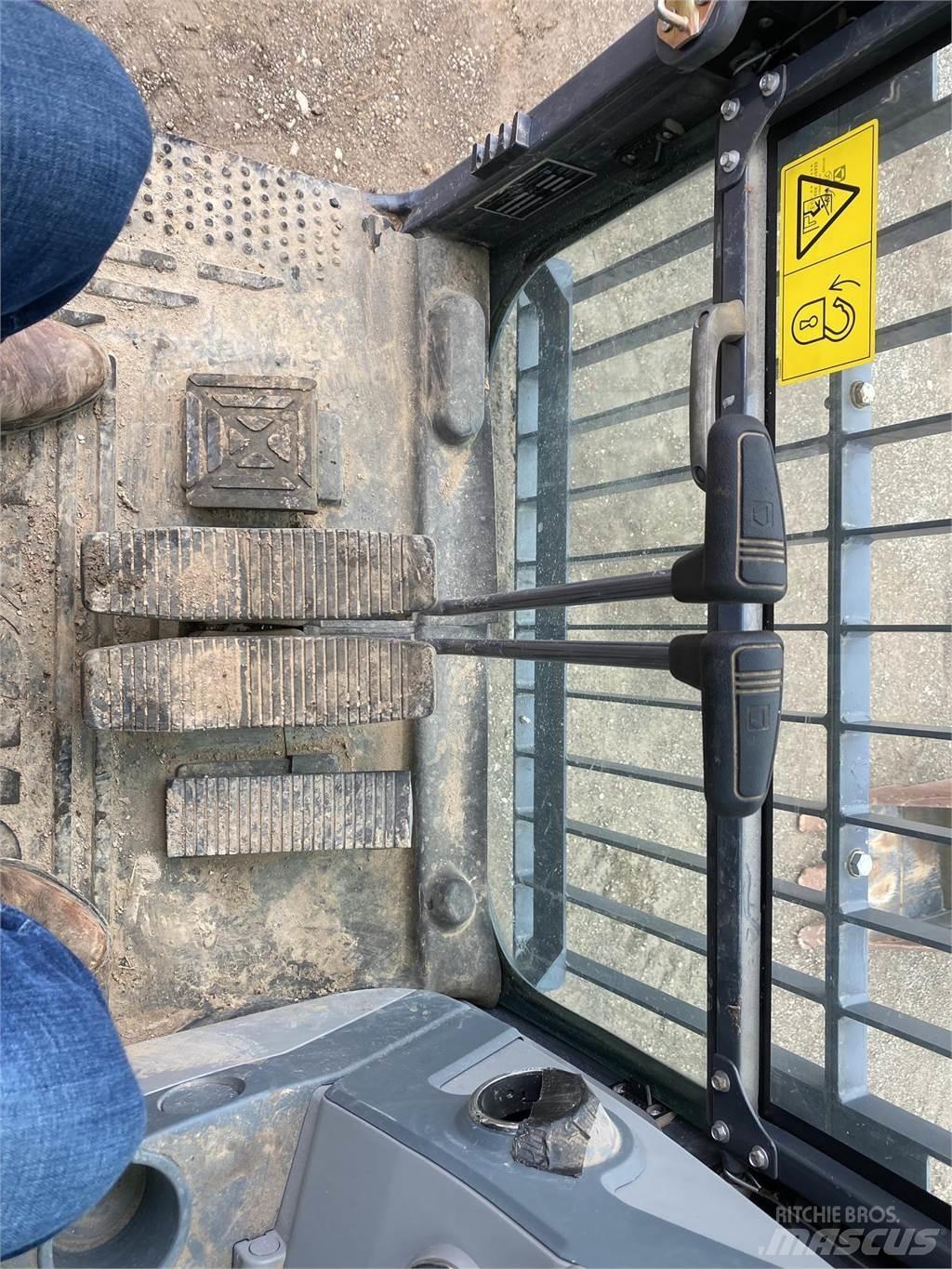 XCMG XE210U 履帶式 挖土機/掘鑿機/挖掘機