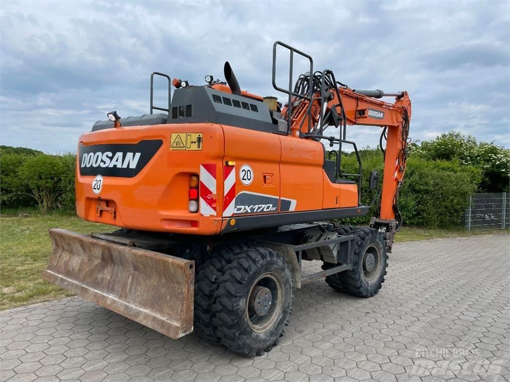 Doosan DX170W-5 旋轉式挖土機/掘鑿機/挖掘機