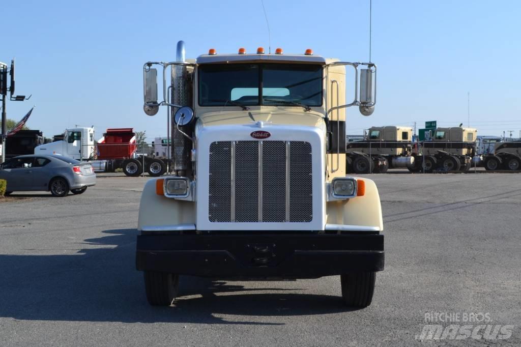 Peterbilt 367 曳引機組件