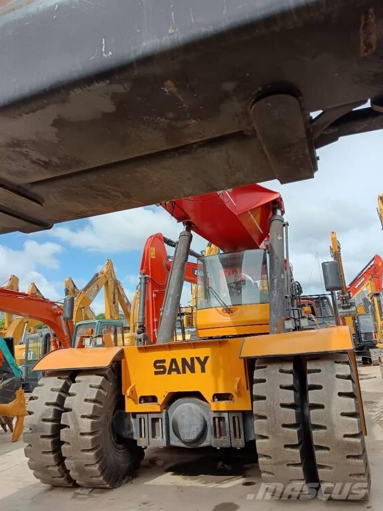 Sany SRSC 45 C30 前伸型堆積機