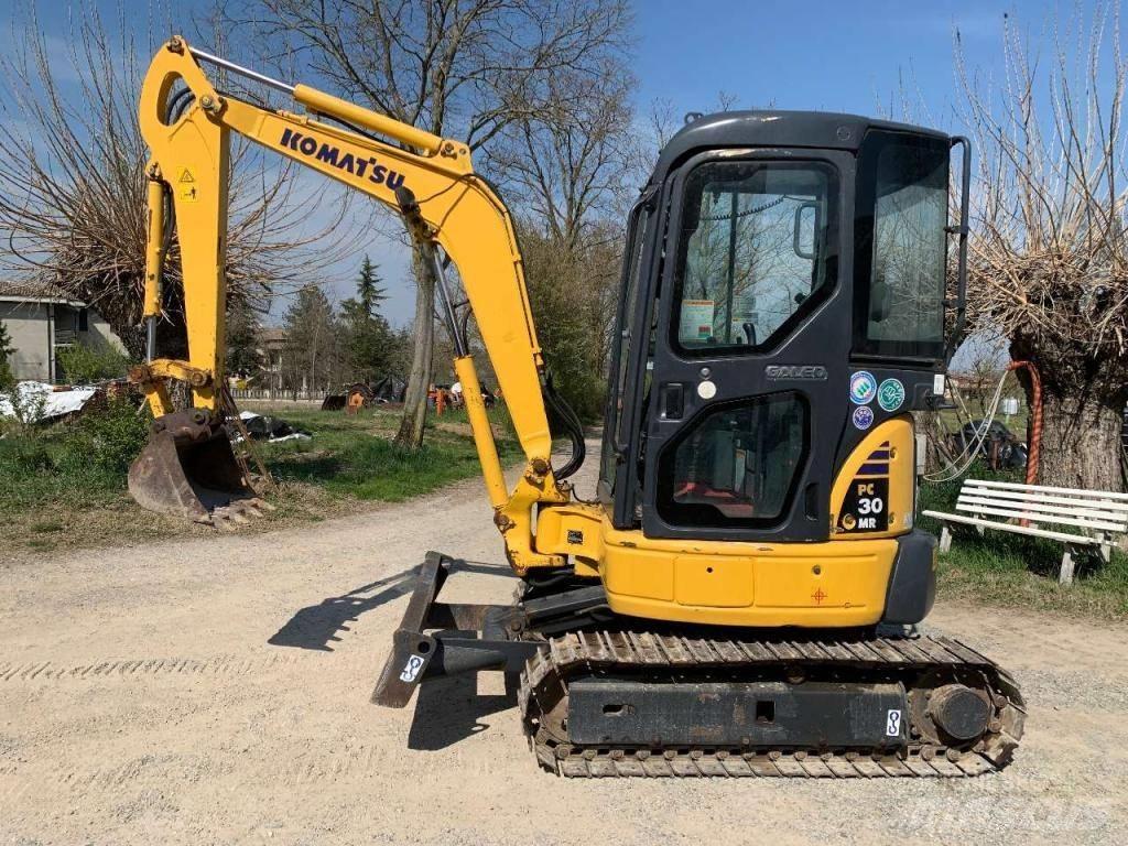 Komatsu PC 30 MR-2 小型挖土機/掘鑿機<7t(小型挖掘機)