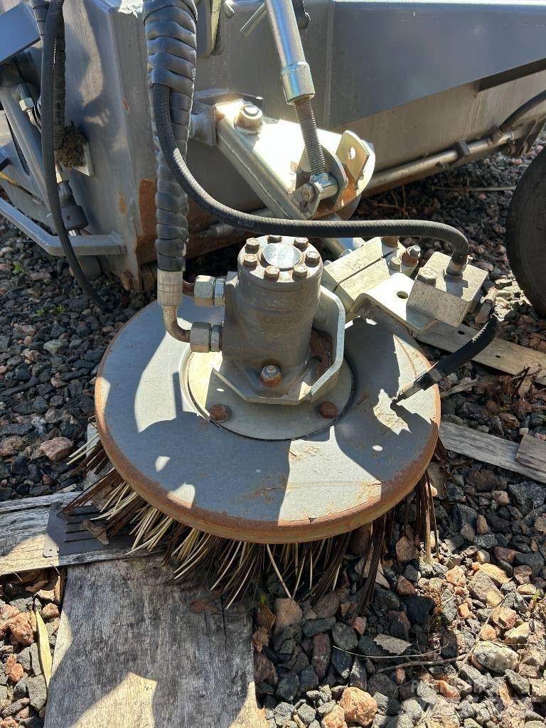 Vila Harjalaite 掃倉機