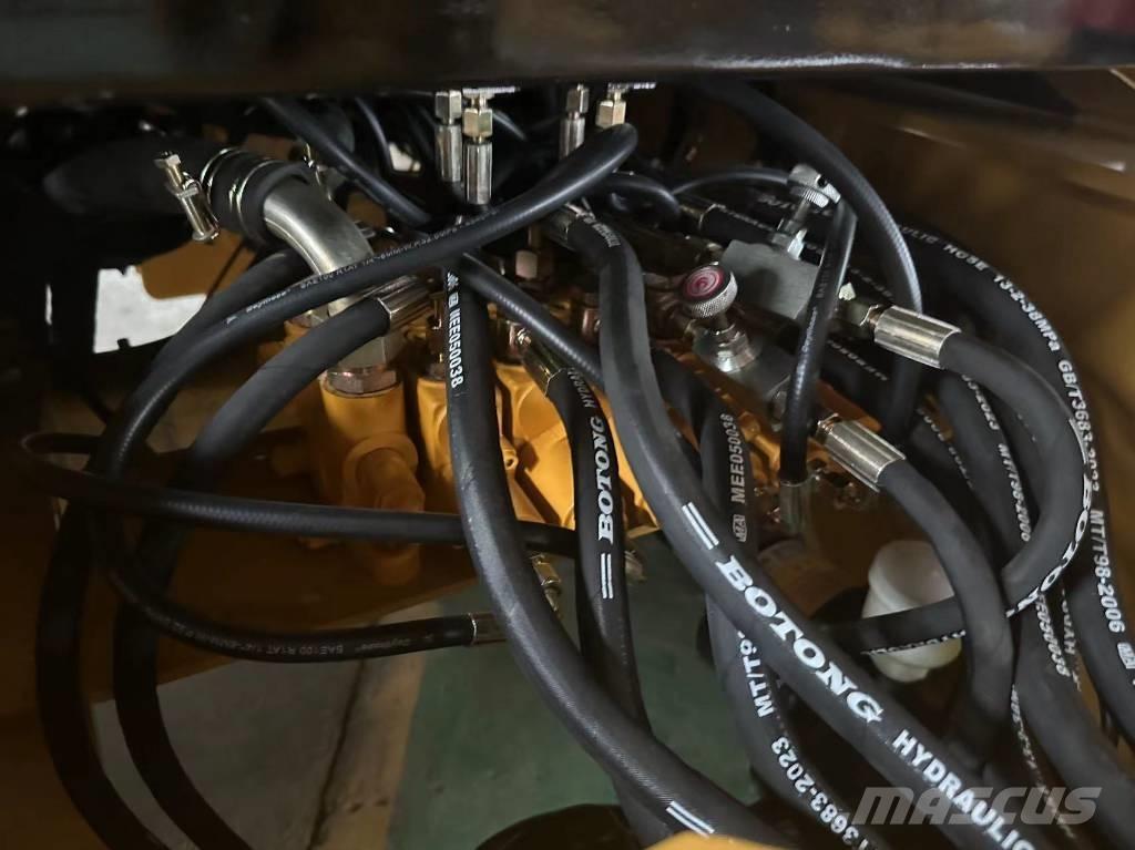 CAT 420F 反鏟裝載機