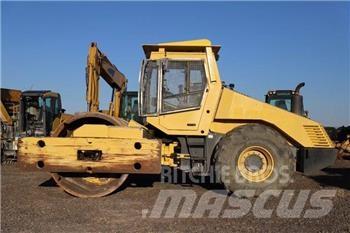 Bomag BW 225 D-3 雙輪滾壓機