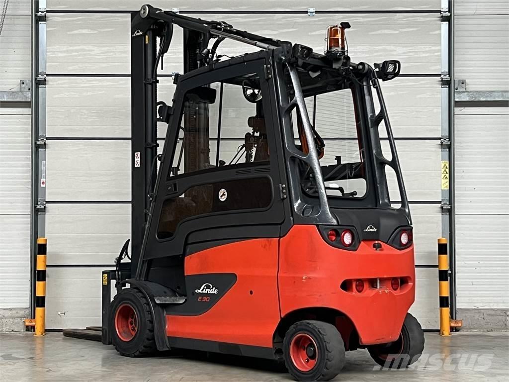 Linde E30/600HL 電動堆高機