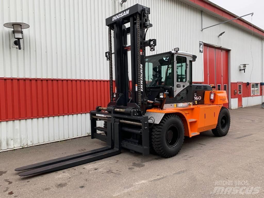 Doosan D160S-7 柴油卡車