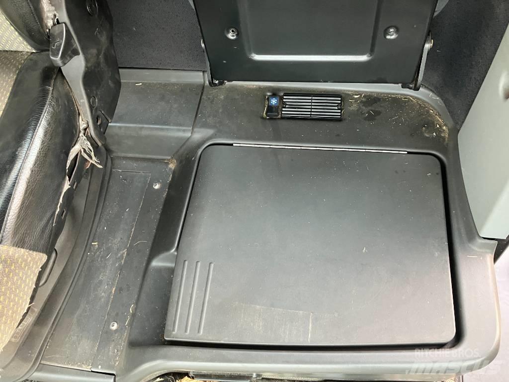 CLAAS JAGUAR 950 自走式飼料採集機