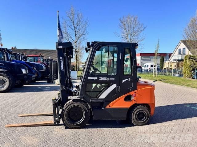 Doosan D35c Pro-7 柴油卡車