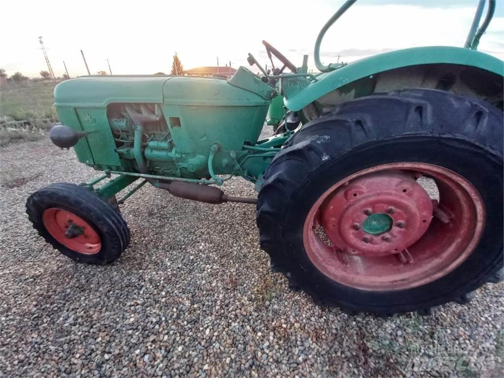 Deutz-Fahr D 40 曳引機