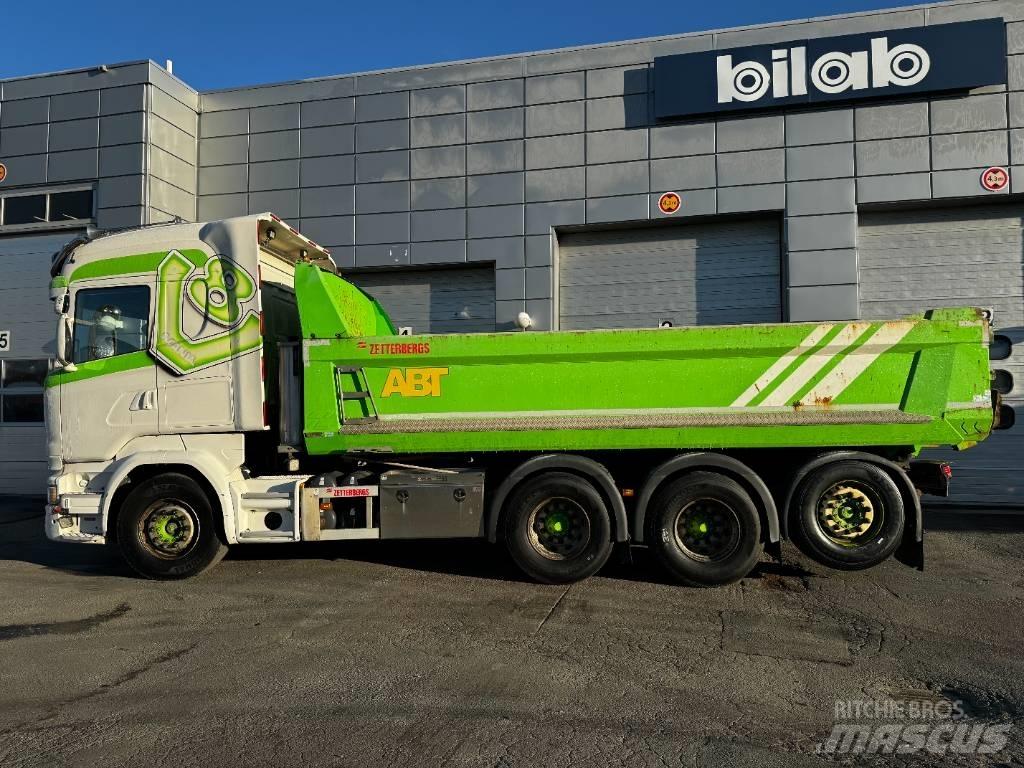 Scania R520LB8x4*4 傾卸式卡車