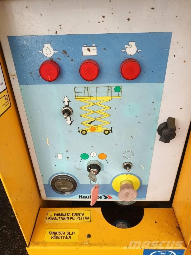 Haulotte H 12 SX 剪式升降機